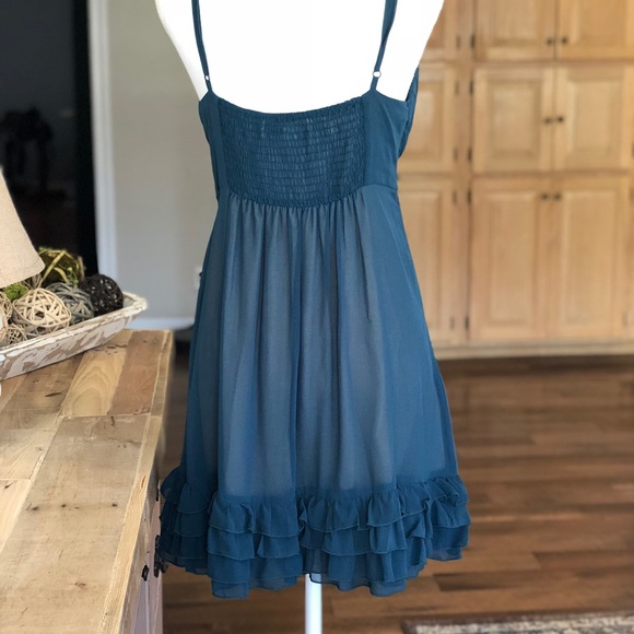 Prom dress - Picture 3 of 6